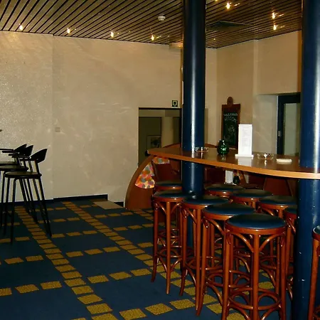 Royal Astor Hotel